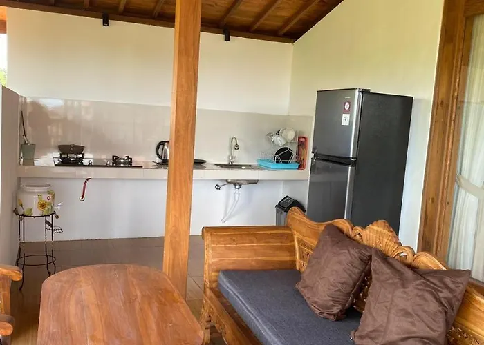 Adi Sentana Putra House Alloggio in famiglia *
